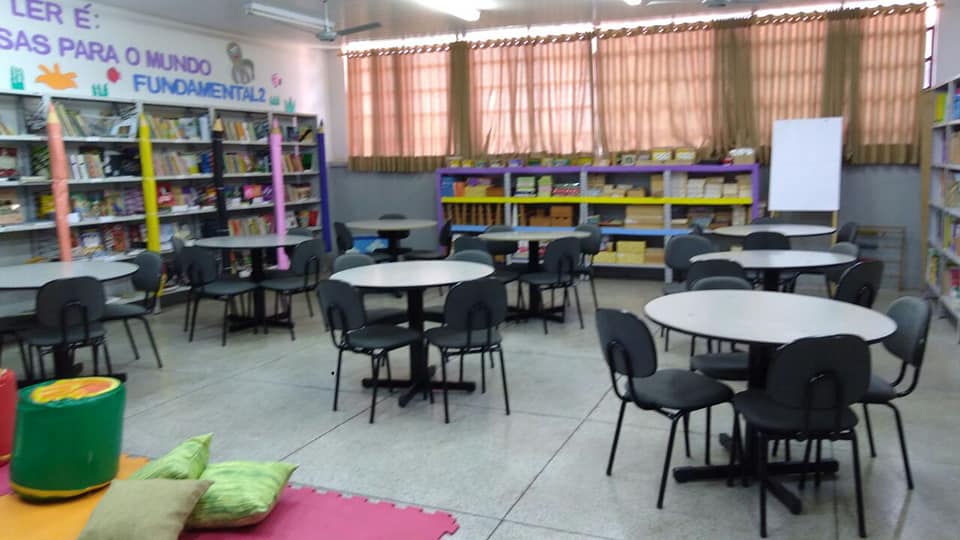 Escola de Nova Itapirema tem nova Sala de Leitura/Biblioteca
