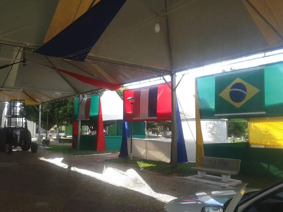 Preparativos com decoração típica para a Grande Festa das Nações de Nova Itapirema!!! - Prefeitura Municipal de Nova Aliança-SP