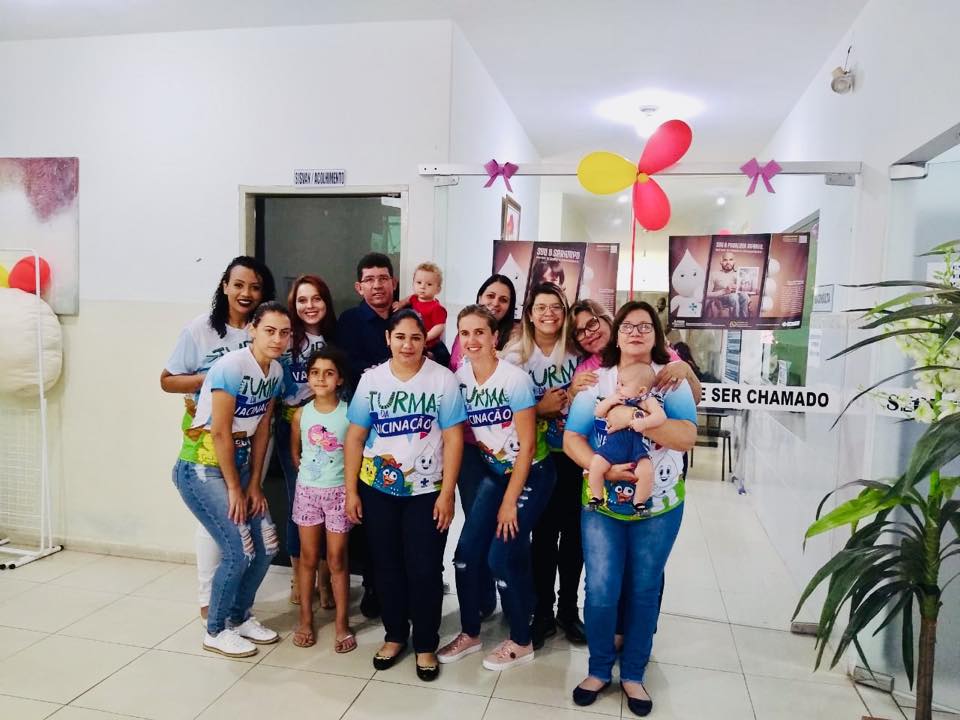 Prefeito acompanha o Dia de Vacinação Contra o Sarampo - Prefeitura Municipal de Nova Aliança-SP