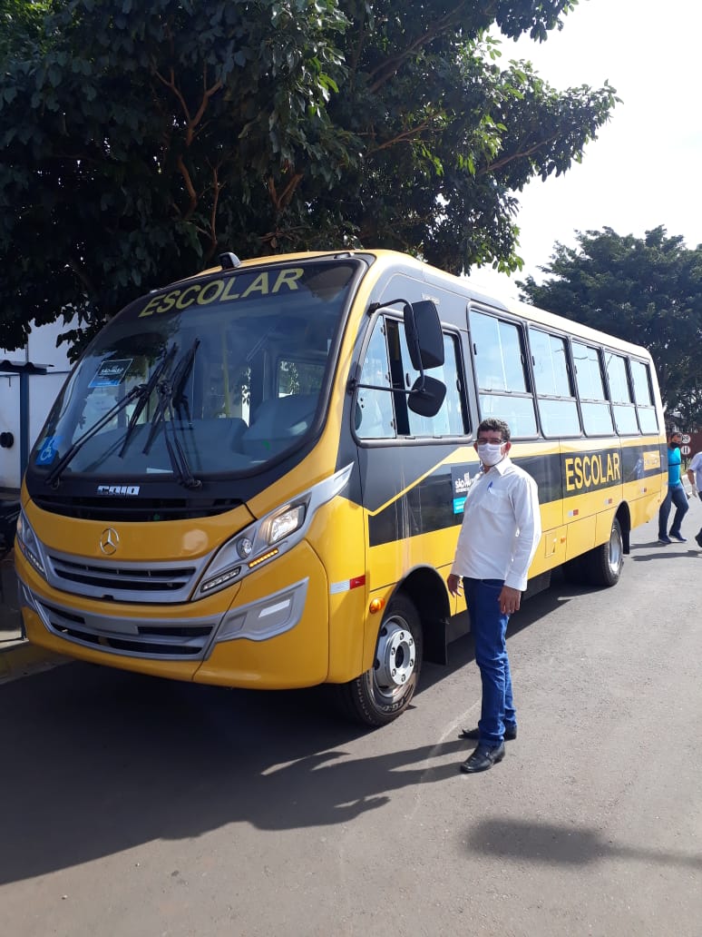 Nova Aliança recebe novo Ônibus Escolar - Prefeitura Municipal de Nova Aliança-SP