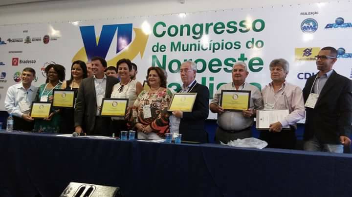 Nova Aliança recebe III Selo Amigo do Idoso em Congresso de Municípios - Prefeitura Municipal de Nova Aliança-SP