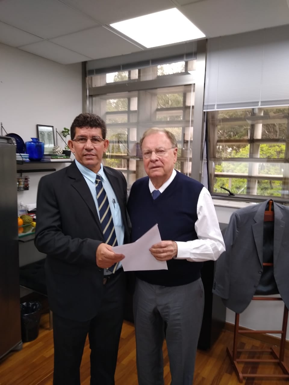 Prefeito solicita recursos ao Deputado Estevam Galvão - Prefeitura Municipal de Nova Aliança-SP