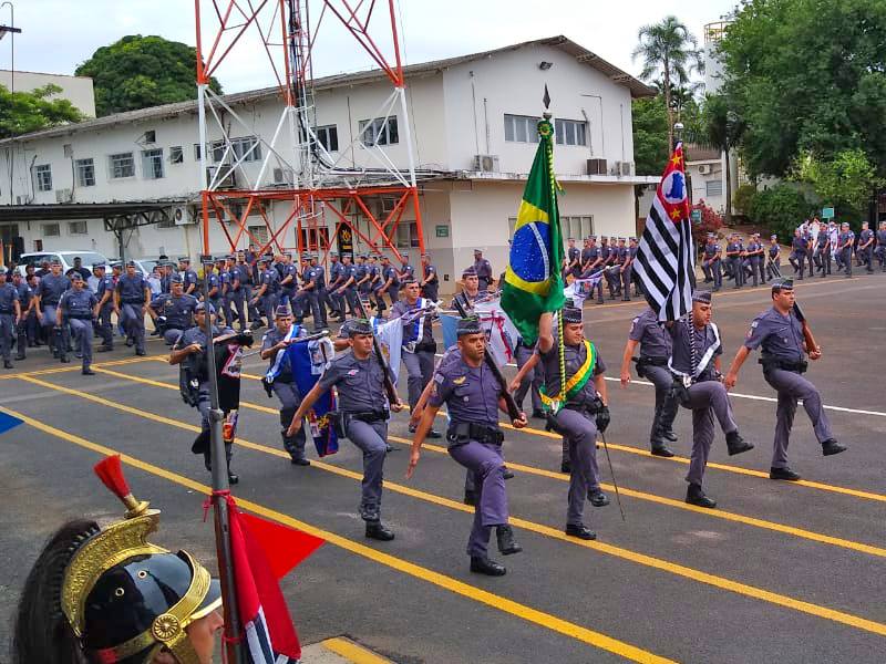Solenidade de Passagem de Comando da Polícia Militar - Prefeitura Municipal de Nova Aliança-SP