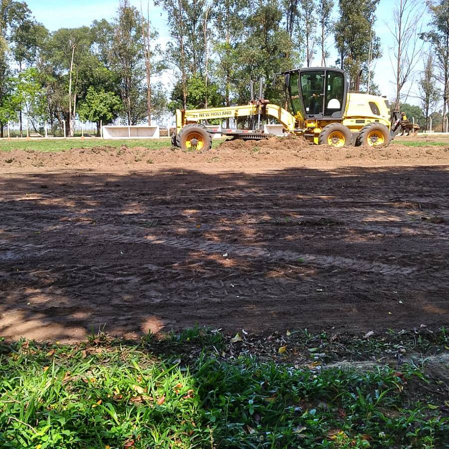 Início das obras de reforma do campo de futebol do distrito de Nova Itapirema