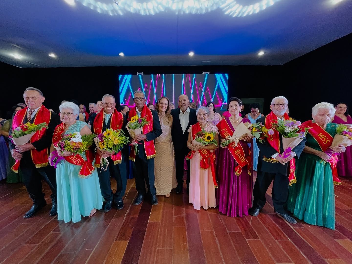 Uma noite inesquecível: Nova Aliança celebra a Terceira Idade com desfile de Miss e Mister 2025 - Prefeitura Municipal de Nova Aliança-SP