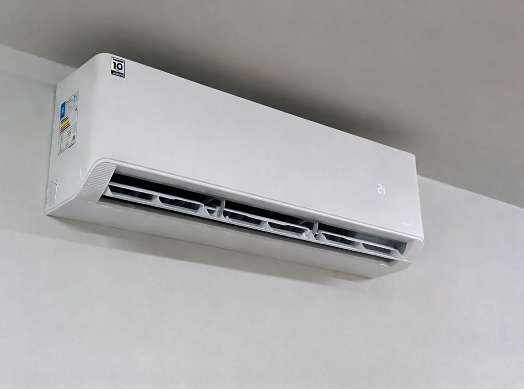 Entrega de Ar Condicionado: mais conforto para nossas crianças! - Prefeitura Municipal de Nova Aliança-SP